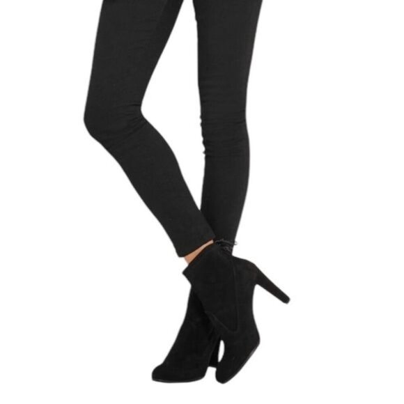 Stuart Weitzman Catch Suede Leather Ankle Tie Bootie Black Size 8.5 - Picture 3 of 16